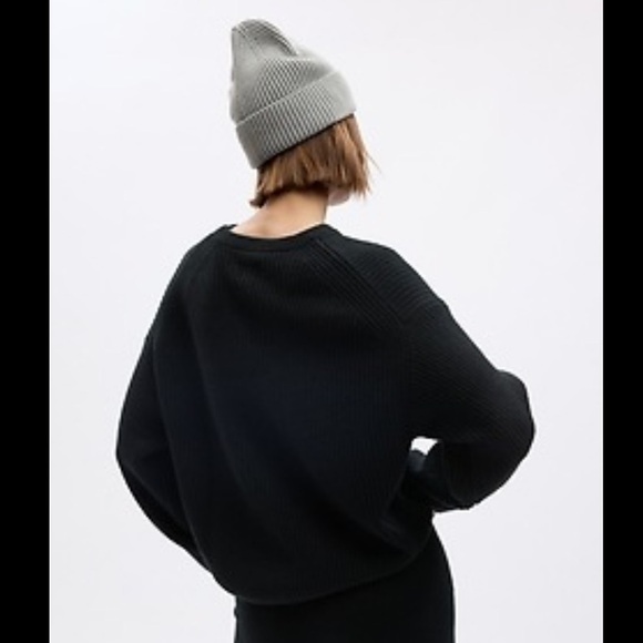 GAP Black Shaker-Stitch Relaxed Sweater - Picture 2 of 6
